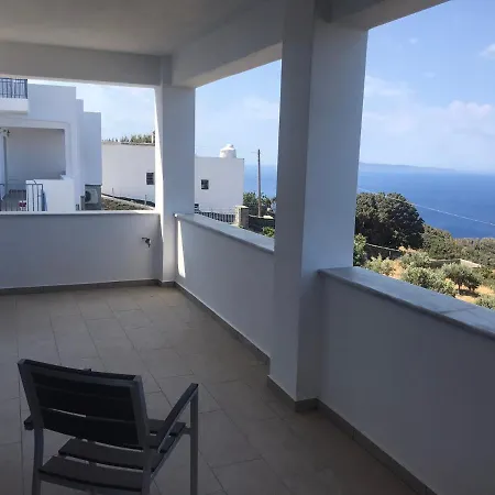 Aegean Mirror, Andros