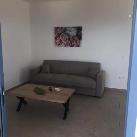 Aegean Mirror, Andros Apartament Aprovaton