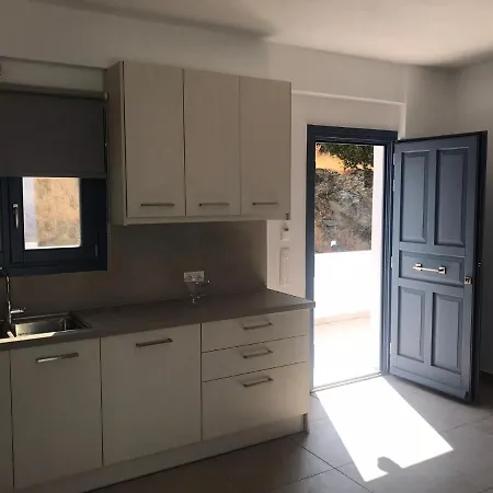 Aegean Mirror, Andros Apartament Aprovaton