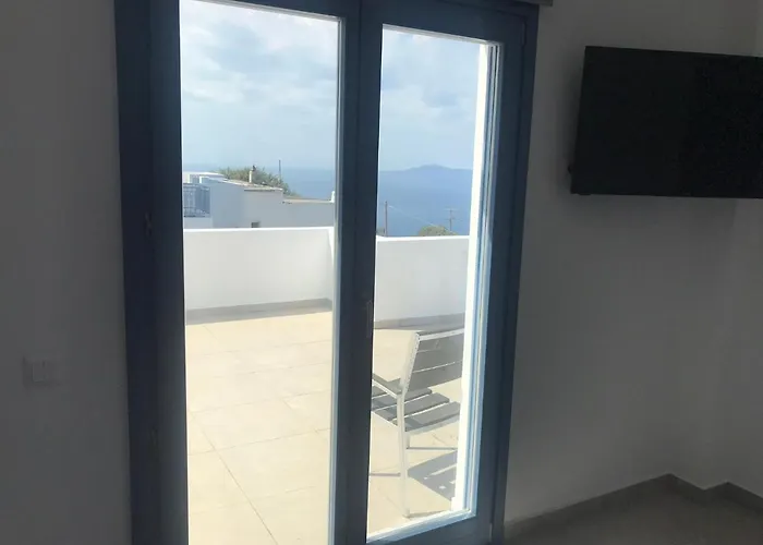 Aegean Mirror, Andros Aprovaton