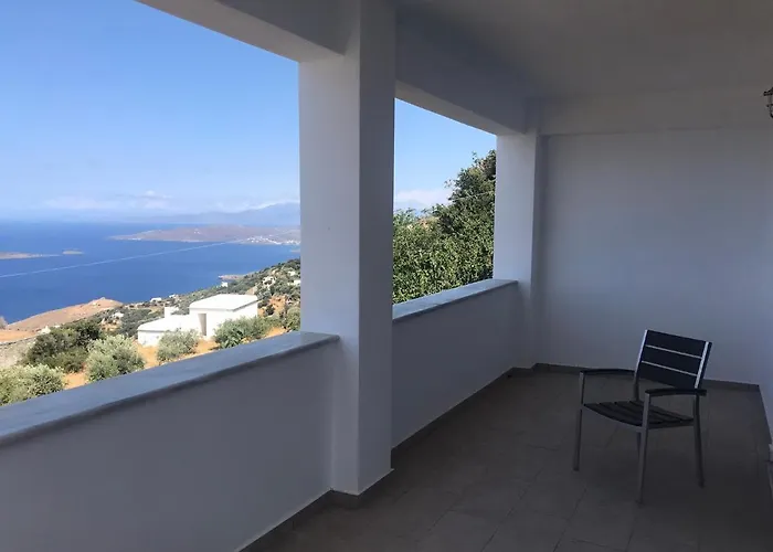 Aegean Mirror, Andros Daire