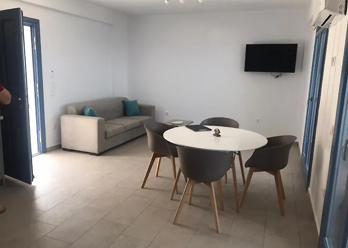 Aegean Mirror, Andros Daire *