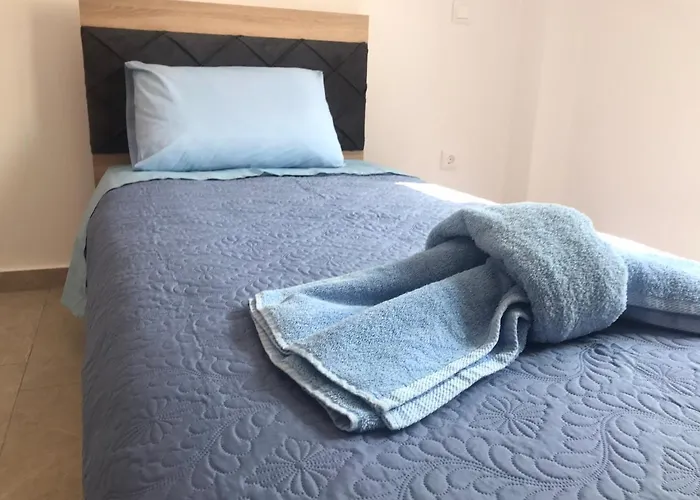 Aegean Mirror, Andros Aprovaton