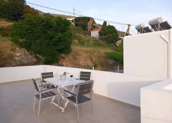 Aegean Mirror, Andros