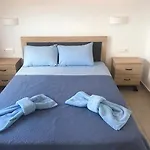 Aegean Mirror, Andros Appartement *