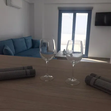 Aegean Mirror, Andros Aprovaton