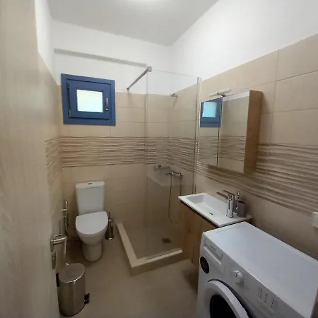 Aegean Mirror, Andros