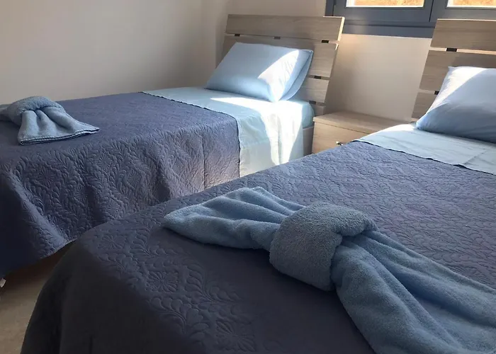 Aegean Mirror, Andros Lägenhet Aprovaton